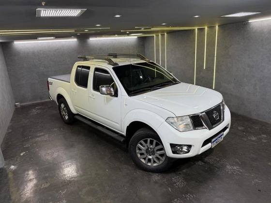 NISSAN FRONTIER 2.5 SL 4X4 CD TURBO ELETRONIC DIESEL 4P AUTOMÁTICO NISSAN FRONTIER 2.5 SL 4X4 CD TURBO ELETRONIC DIESEL 4P AUTOMÁTICO